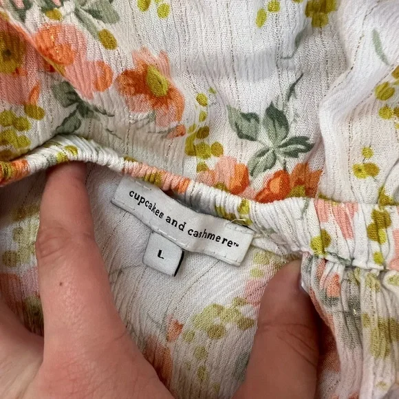 Cupcake and Cashmere Woman’s White Floral Lightweight Raylon Dress Size Large - Picture 7 of 8